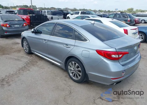 2015 Hyundai Sonata Sport z USA, uszkodzony, nr VIN 5NPE34AF2FH194775